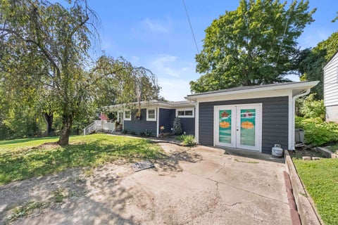 Tiny photo for 507 Westview Drive DR, Ashland, KY 41102 (MLS # 61220)