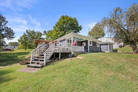 Tiny photo for 507 Westview Drive DR, Ashland, KY 41102 (MLS # 61220)