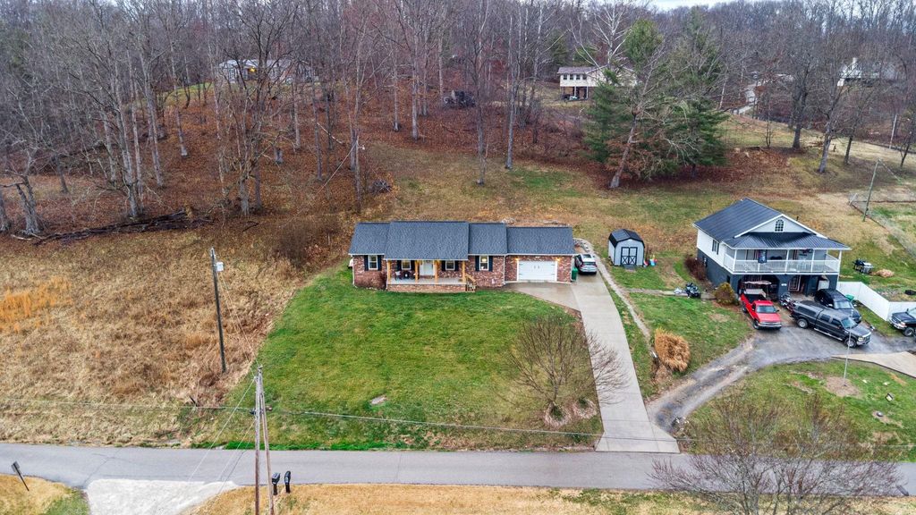 Photo of 439 Rivendell Road, Ashland, KY 41102 (MLS # 60201)