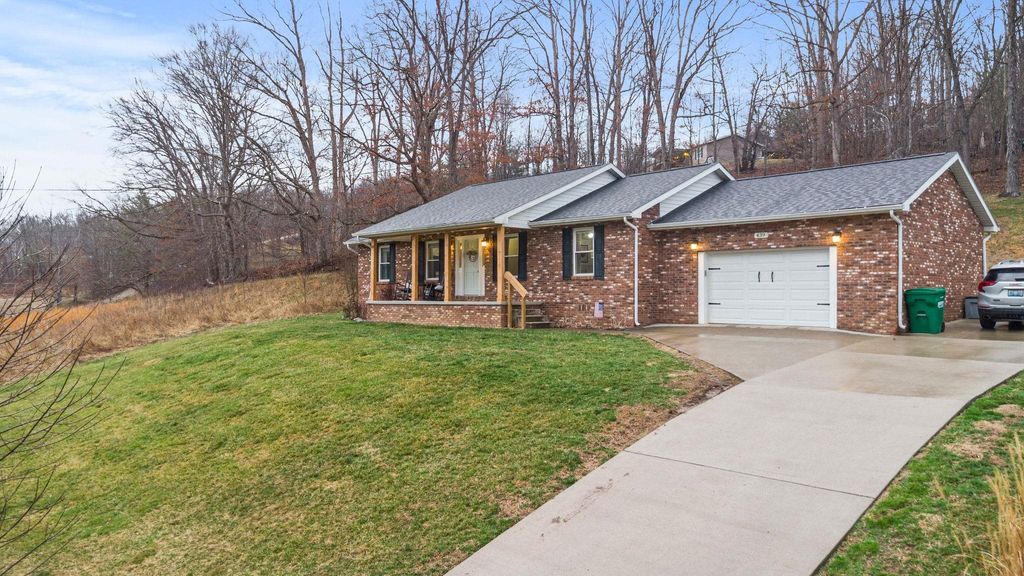 Photo of 439 Rivendell Road, Ashland, KY 41102 (MLS # 60201)