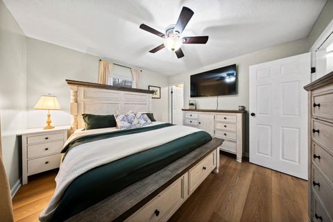 Tiny photo for 439 Rivendell Road, Ashland, KY 41102 (MLS # 60201)