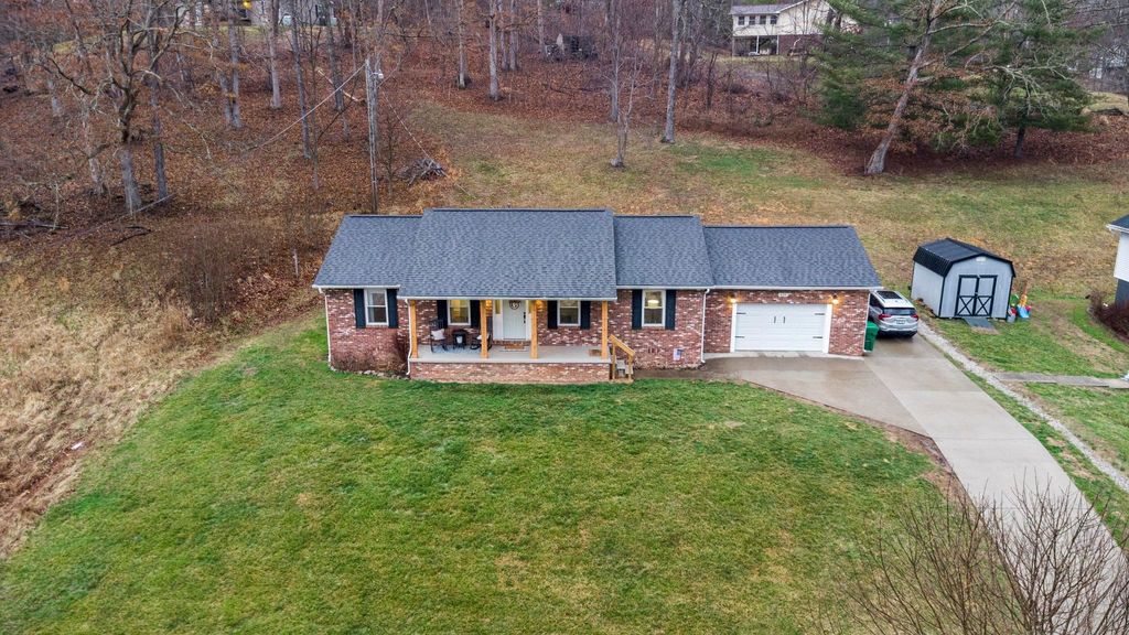 Photo of 439 Rivendell Road, Ashland, KY 41102 (MLS # 60201)
