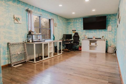 Tiny photo for 7944 Rosewood Drive Dr, Ashland, KY 41102 (MLS # 60210)