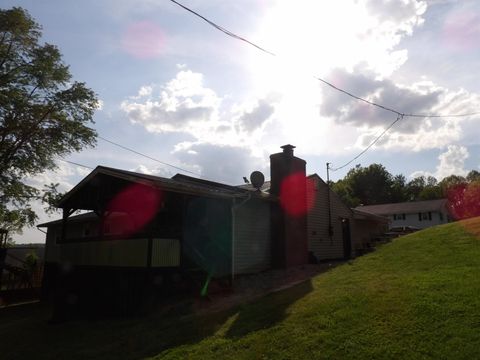 Tiny photo for 112 Hillcrest Court, Russell, KY 41169 (MLS # 60494)