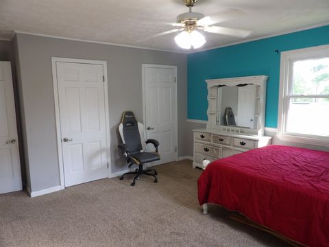 Tiny photo for 112 Hillcrest Court, Russell, KY 41169 (MLS # 60494)