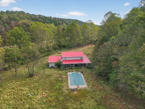 Tiny photo for 3391 Beechy Creek Crk, South Shore, KY 41175 (MLS # 59575)