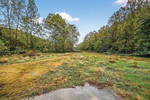 Tiny photo for 3391 Beechy Creek Crk, South Shore, KY 41175 (MLS # 59575)