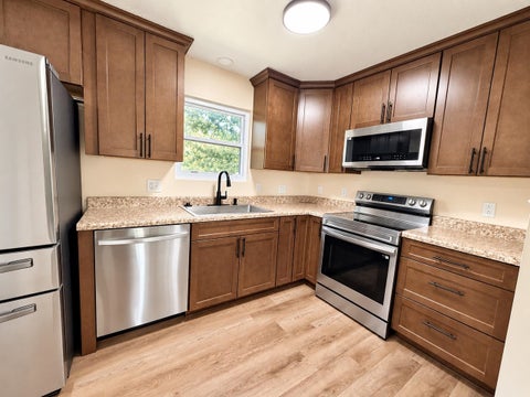 Tiny photo for 2126 W Happy Ridge, Ashland, KY 41102 (MLS # 61234)