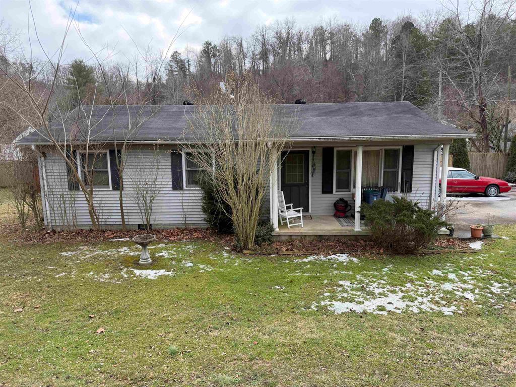 Photo of 119 Embassy Drive Dr, Grayson, KY 41143 (MLS # 60130)