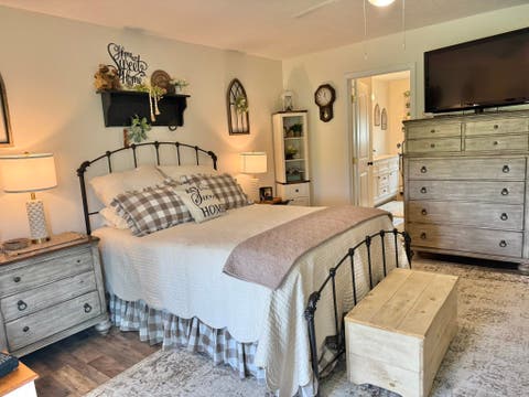 Tiny photo for 9529 Grandview Lake Road, Ashland, KY 41102 (MLS # 61117)