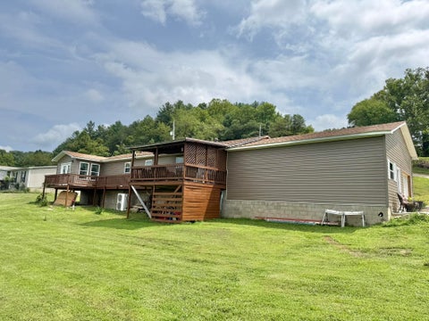 Tiny photo for 9529 Grandview Lake Road, Ashland, KY 41102 (MLS # 61117)