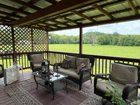 Tiny photo for 9529 Grandview Lake Road, Ashland, KY 41102 (MLS # 61117)