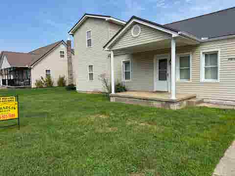 Tiny photo for 40 vine Street, South shore, KY 41175 (MLS # 61104)