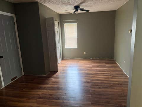Tiny photo for 40 vine Street, South shore, KY 41175 (MLS # 61104)
