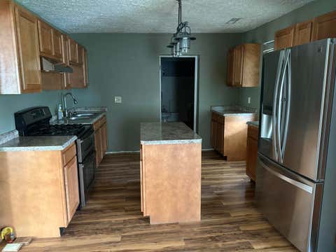 Tiny photo for 40 vine Street, South shore, KY 41175 (MLS # 61104)