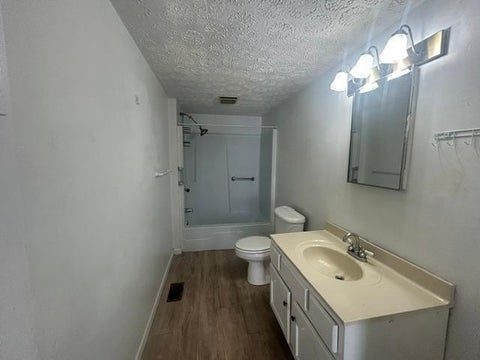 Tiny photo for 521 Old Stage Rd RD, Ashland, KY 41101 (MLS # 61078)