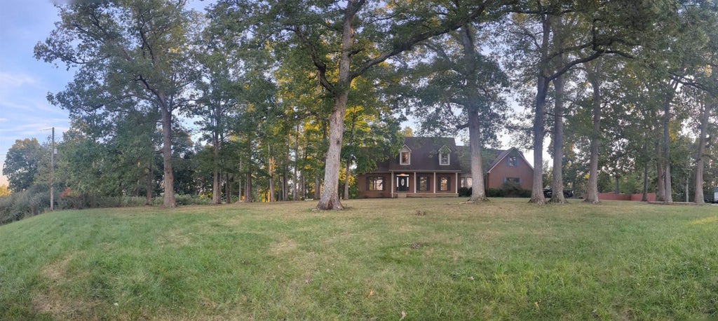 Photo of 20305 Country Club Drive, Catlettsburg, KY 41129 (MLS # 61356)