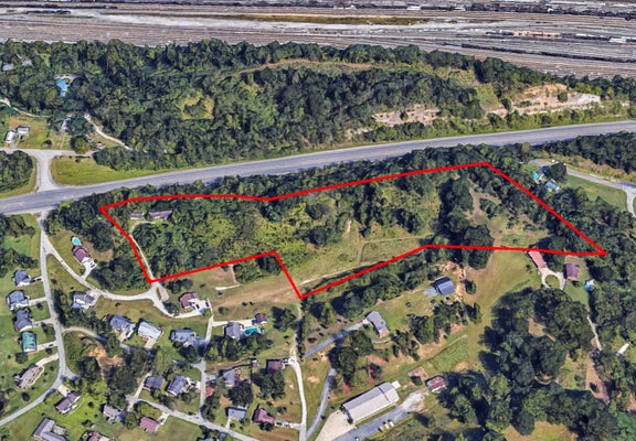 780 MAHLON ST, RUSSELL, KY 41169 - Image 4f2b4bc860451ae9599f3d593d5775ff/1301796070