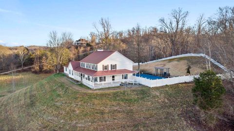 Tiny photo for 16733 Bear Creek Road Rd, Catlettsburg, KY 41129 (MLS # 60058)