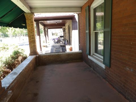 Tiny photo for 2135 Central Avenue, Ashland, KY 41101 (MLS # 59577)