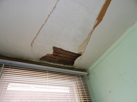 Tiny photo for 2135 Central Avenue, Ashland, KY 41101 (MLS # 59577)