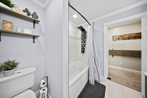 Tiny photo for 312 W Woodmont Drive, Ashland, KY 41102 (MLS # 60068)