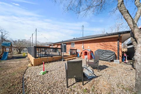 Tiny photo for 312 W Woodmont Drive, Ashland, KY 41102 (MLS # 60068)