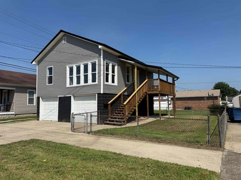 Photo of 415 Maple Avenue, Ironton, OH 45638 (MLS # 60976)