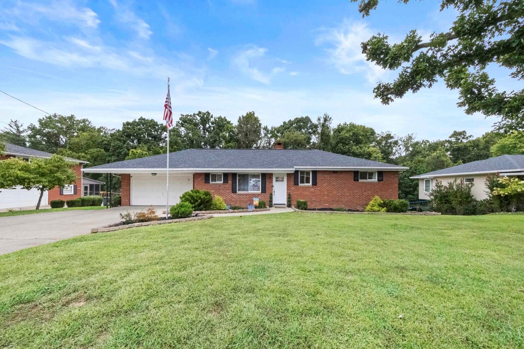 Photo of 622 Amanda Furnace Drive, Ashland, KY 41101 (MLS # 61334)