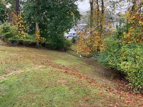 Tiny photo for 910 Federal Way WAY, Flatwoods, KY 41139 (MLS # 61437)