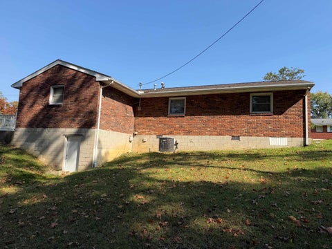 Tiny photo for 910 Federal Way WAY, Flatwoods, KY 41139 (MLS # 61437)