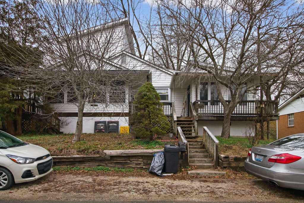 Photo of 610 Holcomb Street, Grayson, KY 41143 (MLS # 59967)