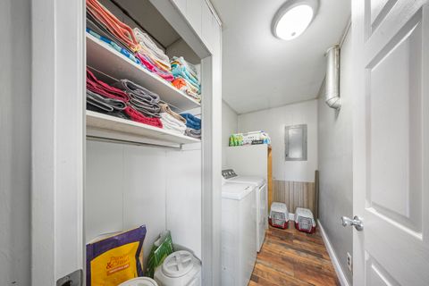 Tiny photo for 509 Fourth Avenue Ave, Worthington, KY 41183 (MLS # 60064)