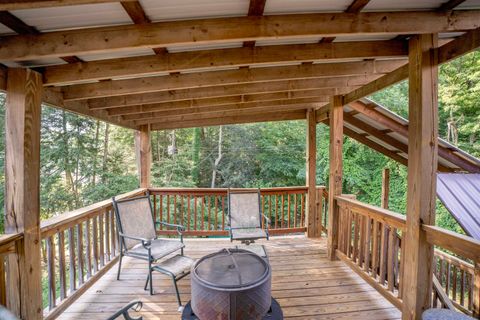 Tiny photo for 1121 Forest Court CT, Ashland, KY 41101 (MLS # 60759)