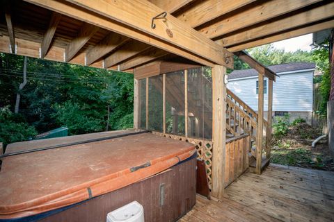 Tiny photo for 1121 Forest Court CT, Ashland, KY 41101 (MLS # 60759)