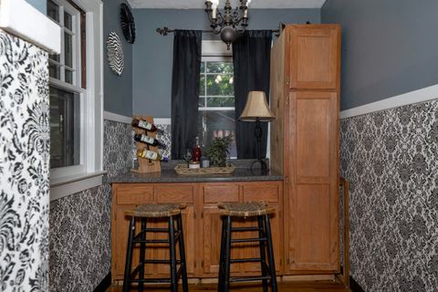 Tiny photo for 1121 Forest Court CT, Ashland, KY 41101 (MLS # 60759)