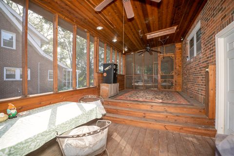Tiny photo for 1121 Forest Court CT, Ashland, KY 41101 (MLS # 60759)