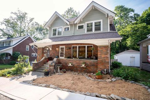 Tiny photo for 1121 Forest Court CT, Ashland, KY 41101 (MLS # 60759)