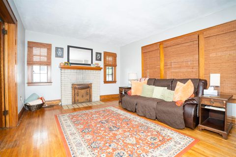 Tiny photo for 1121 Forest Court CT, Ashland, KY 41101 (MLS # 60759)