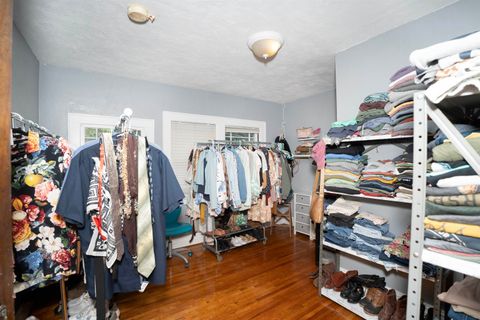 Tiny photo for 1121 Forest Court CT, Ashland, KY 41101 (MLS # 60759)