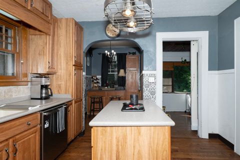 Tiny photo for 1121 Forest Court CT, Ashland, KY 41101 (MLS # 60759)