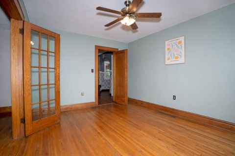 Tiny photo for 1121 Forest Court CT, Ashland, KY 41101 (MLS # 60759)