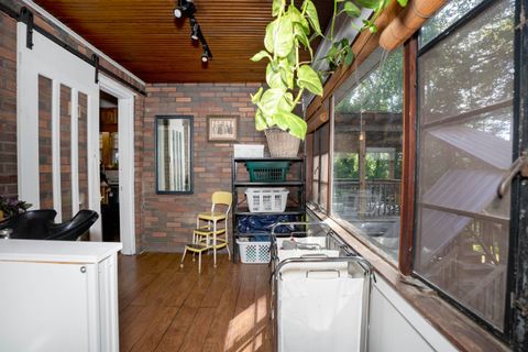 Tiny photo for 1121 Forest Court CT, Ashland, KY 41101 (MLS # 60759)