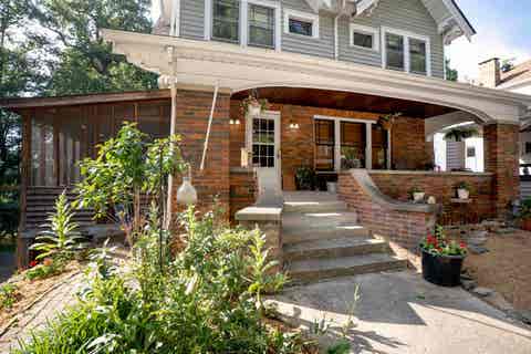 Tiny photo for 1121 Forest Court CT, Ashland, KY 41101 (MLS # 60759)