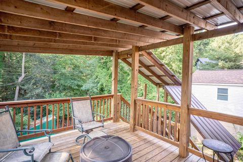 Tiny photo for 1121 Forest Court CT, Ashland, KY 41101 (MLS # 60759)