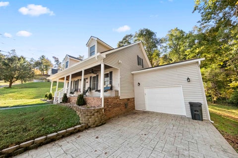 Tiny photo for 158 Woodcrest Road RD, Grayson, KY 41143 (MLS # 61450)