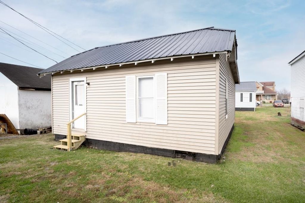 Photo of 159 E. Third Avenue (Tan) Ave, South Shore, KY 41175 (MLS # 59834)