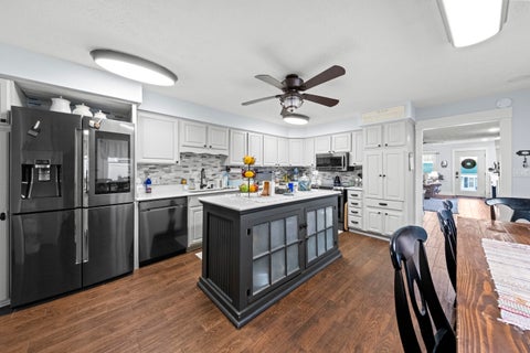 Tiny photo for 3418 Spring Street ST, Catlettsburg, KY 41129 (MLS # 61229)