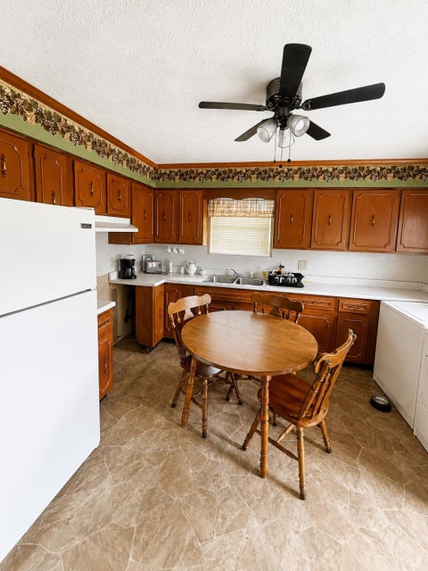 Tiny photo for 811 Webster Street ST, Grayson, KY 41143 (MLS # 60751)