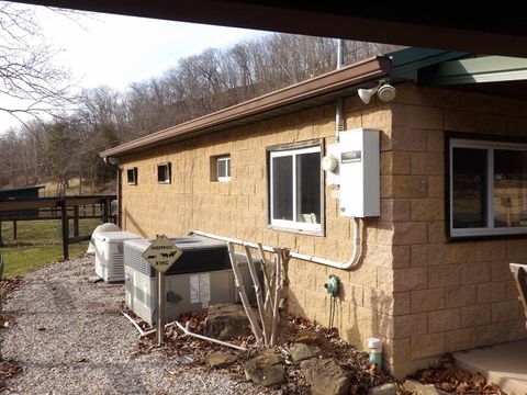 Tiny photo for 5103 Laramie Trail Trl, Catlettsburg, KY 41129 (MLS # 60071)